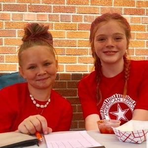 Meet your Posher, Emma